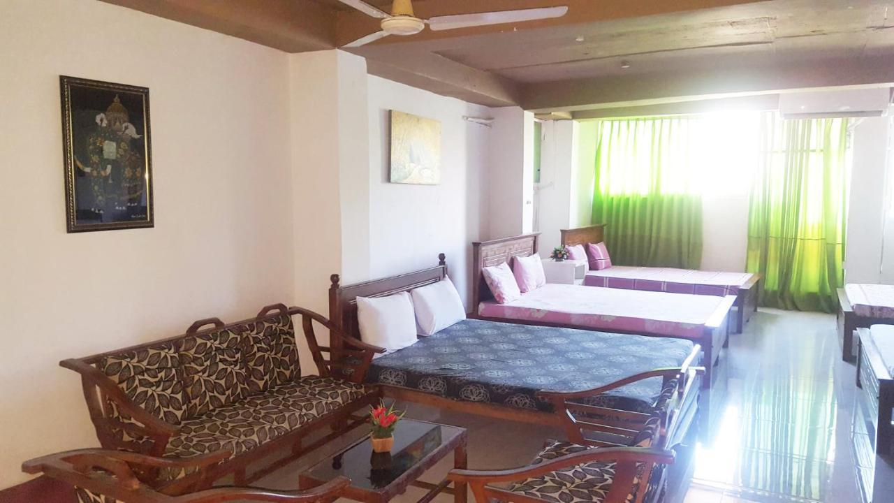The Beehive Colombo Hotel Kültér fotó